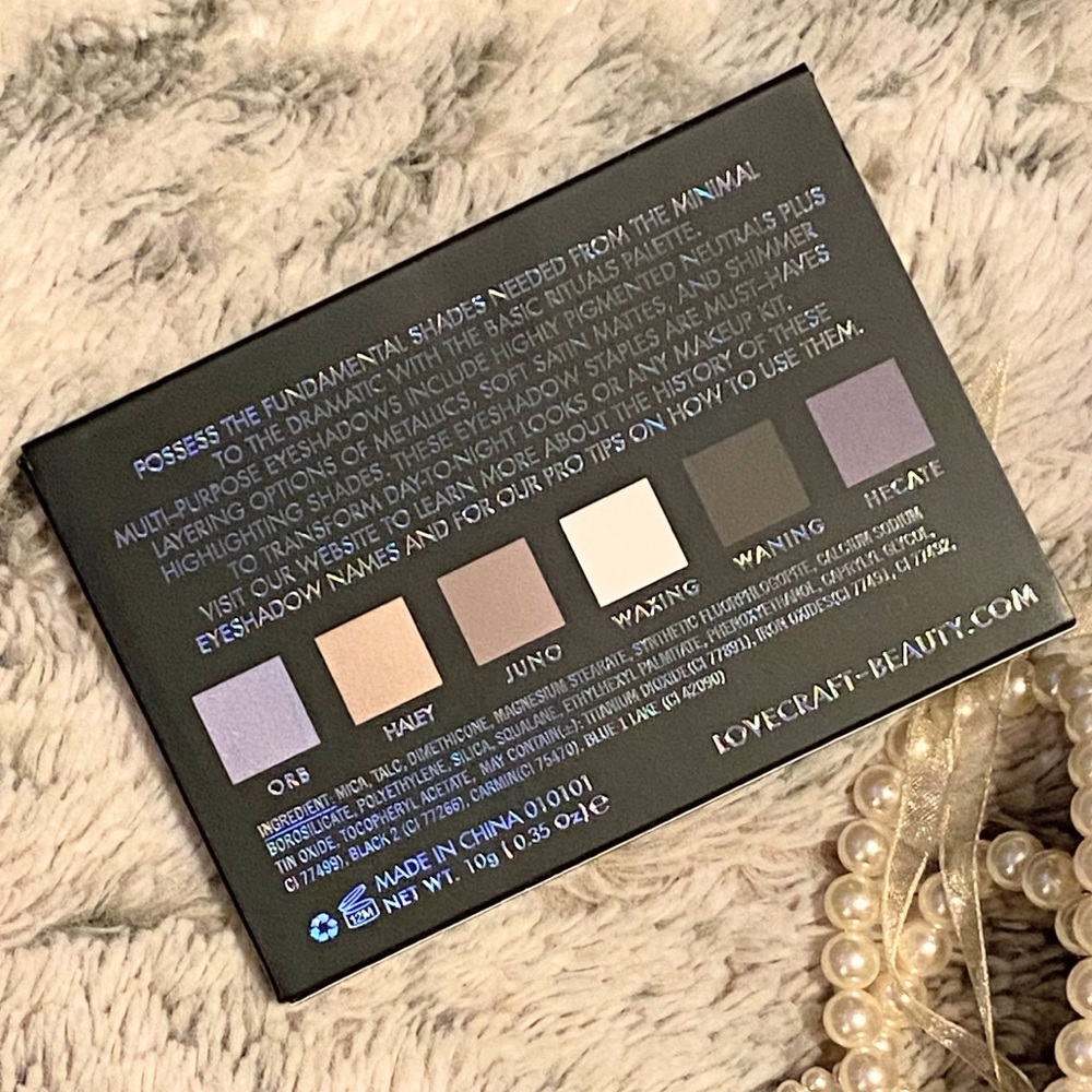 Love+Craft+Beauty Basic Rituals Eyeshadow Palette - Picture 5 of 12